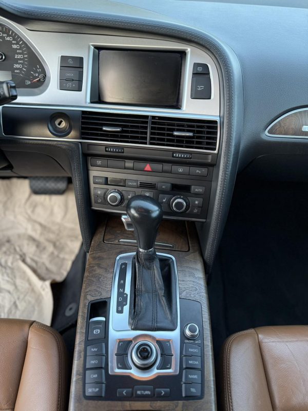 AUDI A6 C6 2.7tdi QUATTRO automat