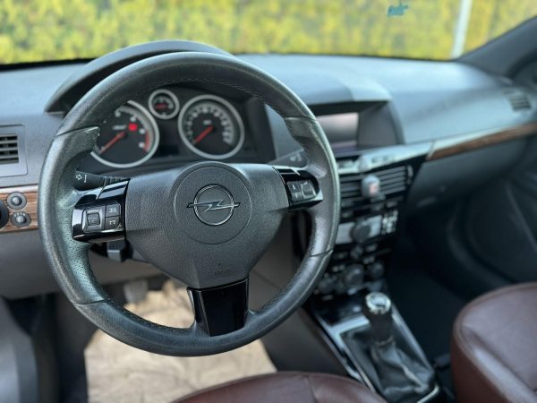 Opel Astra Cabrio 2007