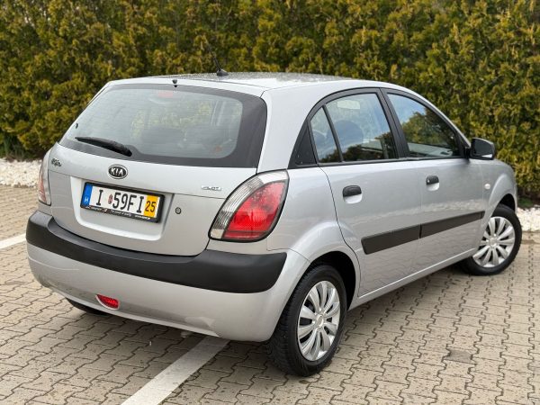 KIA RIO 1.4 BENZINA 2009
