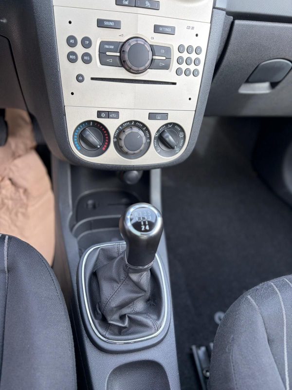Opel Corsa 1.0 2008